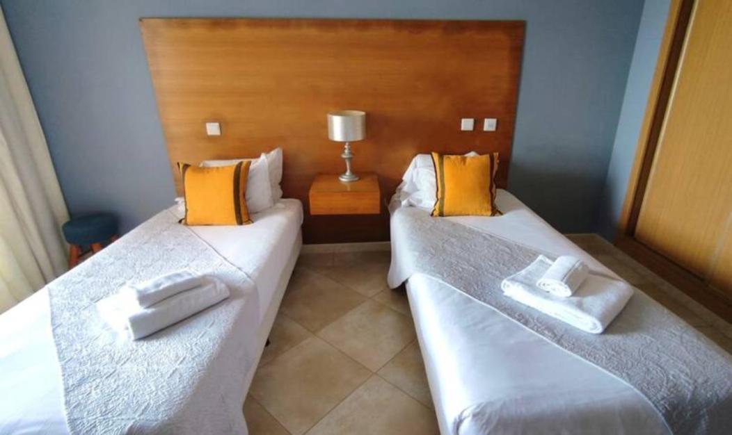 Arrifana Destination Suites อัลเจซูร์ ภายนอก รูปภาพ