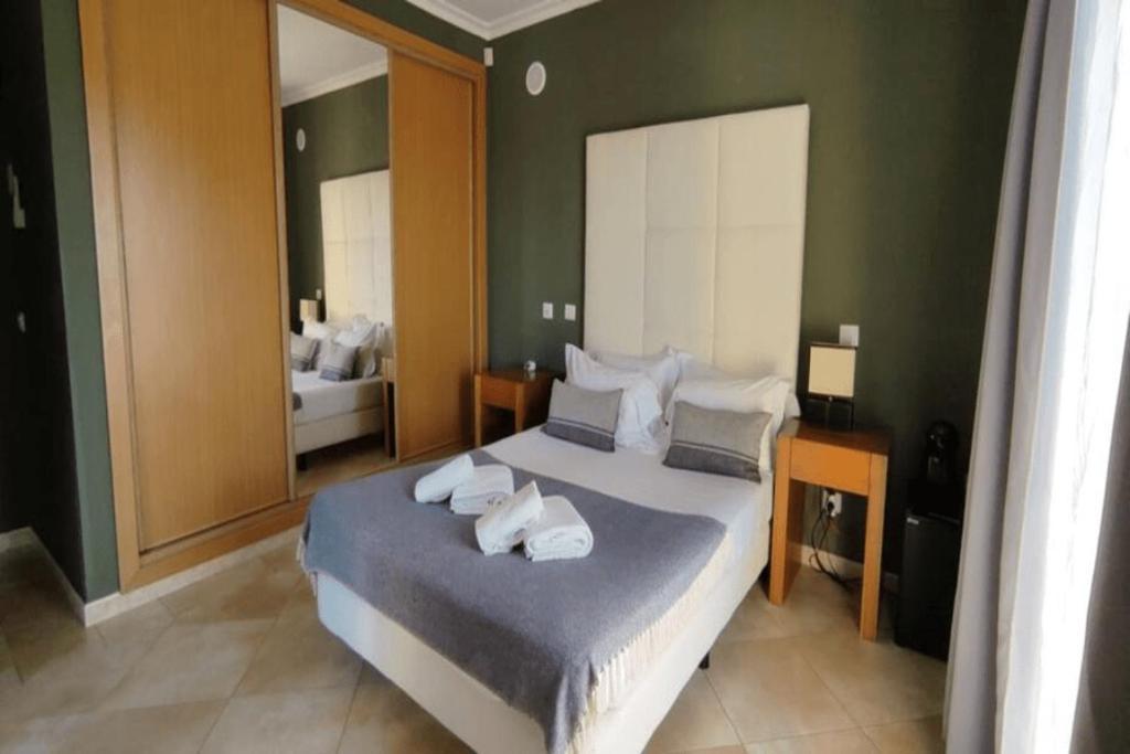 Arrifana Destination Suites อัลเจซูร์ ภายนอก รูปภาพ
