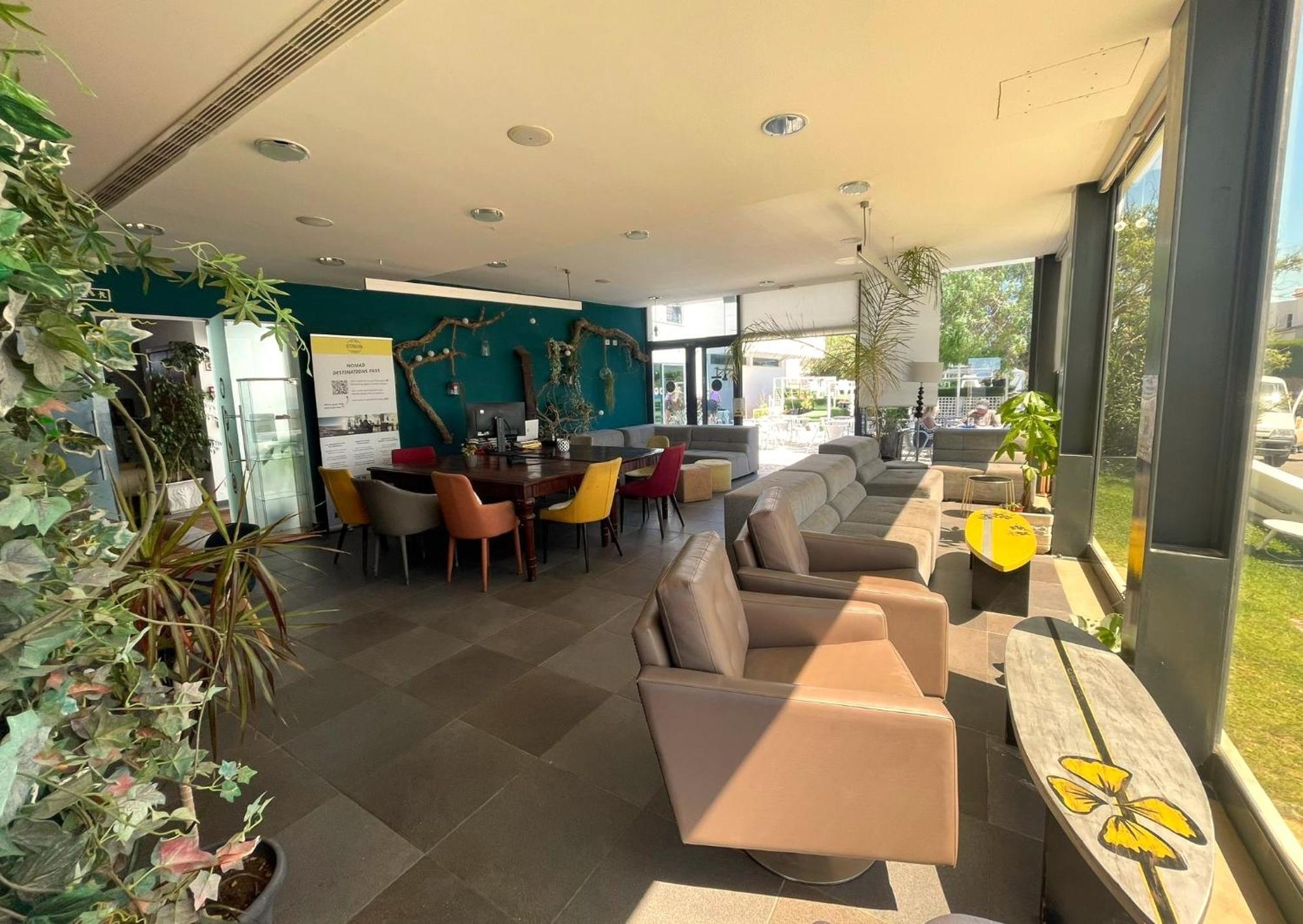 Arrifana Destination Suites อัลเจซูร์ ภายนอก รูปภาพ